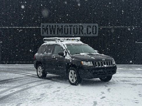 Used 2012 Jeep Compass Sport image 1