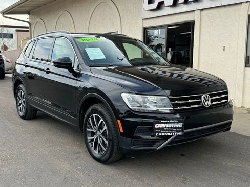 Used 2019 Volkswagen Tiguan SE w/ Panoramic Sunroof Package image 1