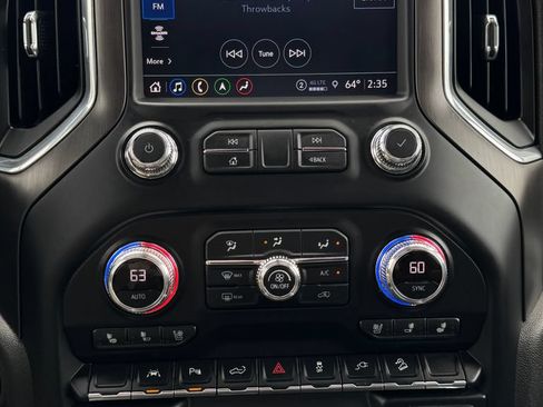 Used 2022 GMC Sierra 1500 AT4 w/ AT4 Premium Package AWD/4WD image 19