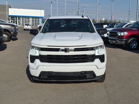 Used 2023 Chevrolet Silverado 1500 RST AWD/4WD image 9