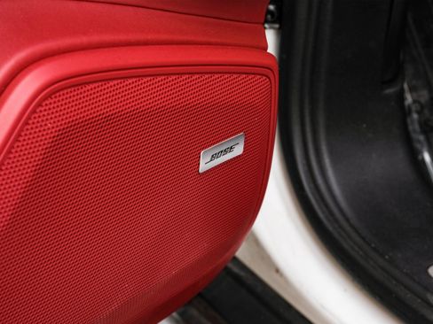 Used 2018 Porsche Panamera image 48