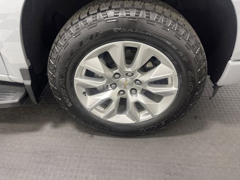 Used 2024 Chevrolet Silverado 1500 Custom w/ LPO, Dark Essentials Package image 27