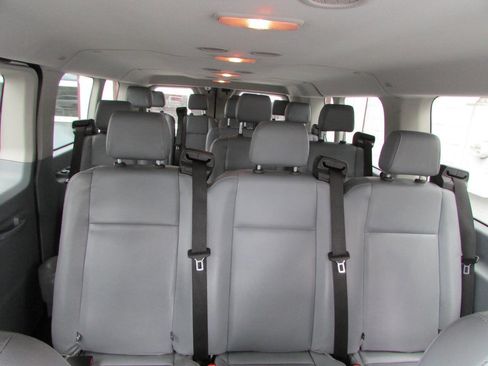 Used 2016 Ford Transit 350 XL RWD image 8