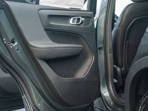 New 2026 Volvo XC40 B5 Ultra w/ Protection Package Premier image 37