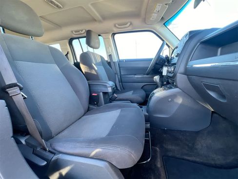Used 2015 Jeep Patriot Sport w/ Power Value Group image 21