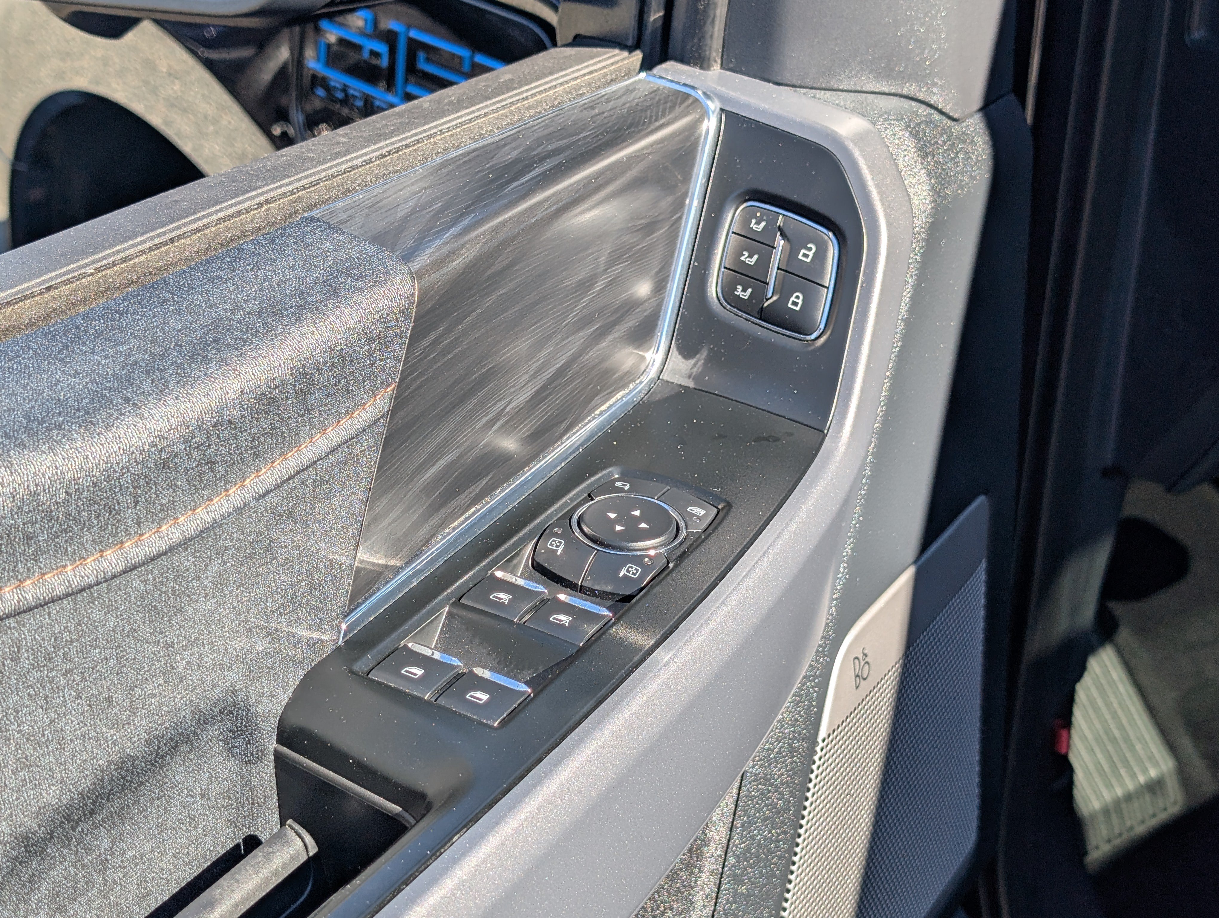 Certified 2025 Ford F150 Lightning Lariat AWD/4WD image 23