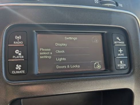 Used 2015 Dodge Journey SE image 47