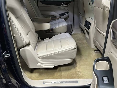 Used 2017 GMC Yukon XL Denali w/ Open Road Package image 19