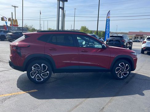 New 2026 Chevrolet Trax RS image 6