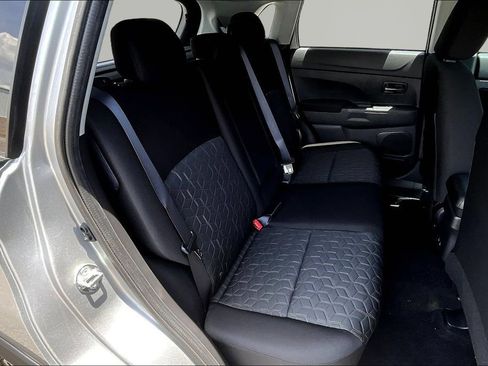 New 2026 Mitsubishi Outlander Sport LE AWD/4WD image 10