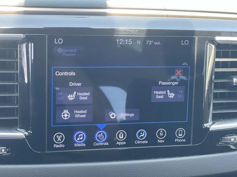 Used 2017 Chrysler Pacifica Touring-L Plus FWD image 14