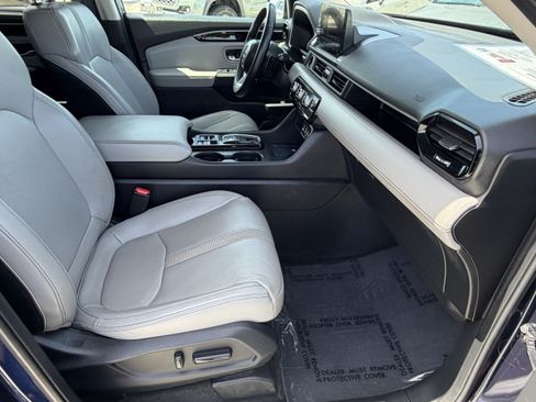 Used 2023 Honda Pilot EX-L image 10