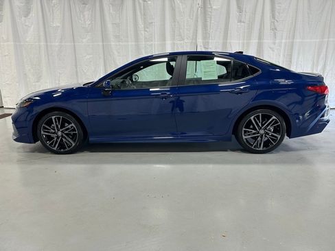 Used 2025 Toyota Camry XSE image 4