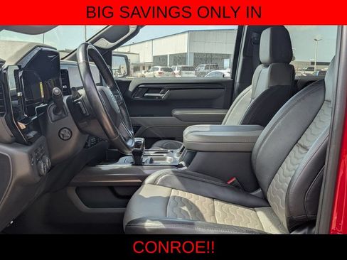 Used 2023 Chevrolet Silverado 1500 ZR2 w/ Technology Package AWD/4WD image 12
