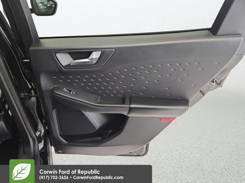 Used 2020 Ford Escape SEL AWD/4WD image 26