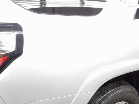 Used 2024 Toyota 4Runner TRD Off-Road Premium image 27