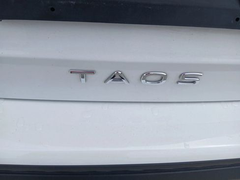 Used 2024 Volkswagen Taos S image 15