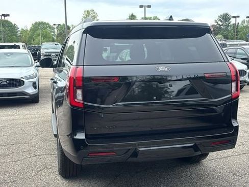 New 2026 Ford Expedition Platinum AWD/4WD image 5