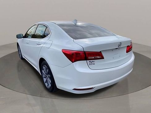 Used 2019 Acura TLX image 4
