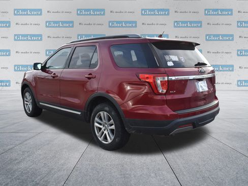 Used 2019 Ford Explorer XLT w/ Equipment Group 202A image 12