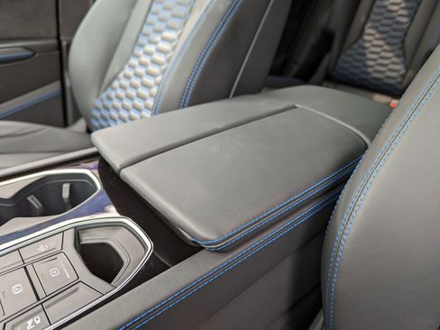 Used 2021 Lamborghini Urus image 27