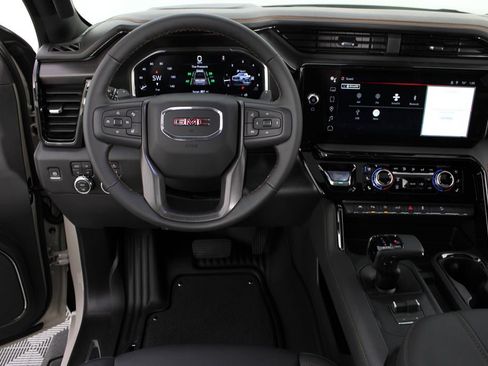 New 2026 GMC Sierra 1500 AT4 w/ AT4 Premium Package AWD/4WD image 14