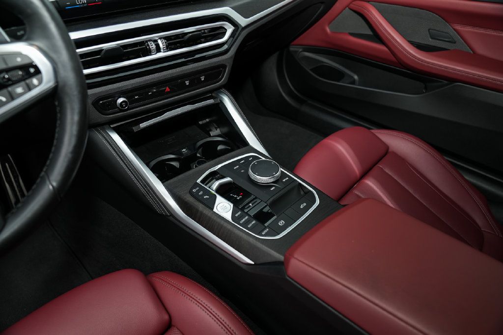 Used 2024 BMW M440i Convertible RWD image 27