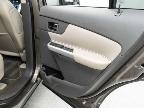 Used 2013 Ford Edge Limited AWD/4WD image 23