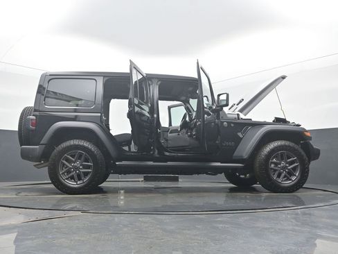 Used 2024 Jeep Wrangler Sport S image 61