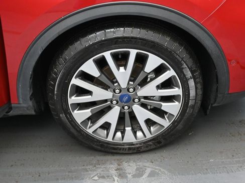 Used 2020 Ford Escape Titanium w/ Titanium Premium Package 2.0 image 40