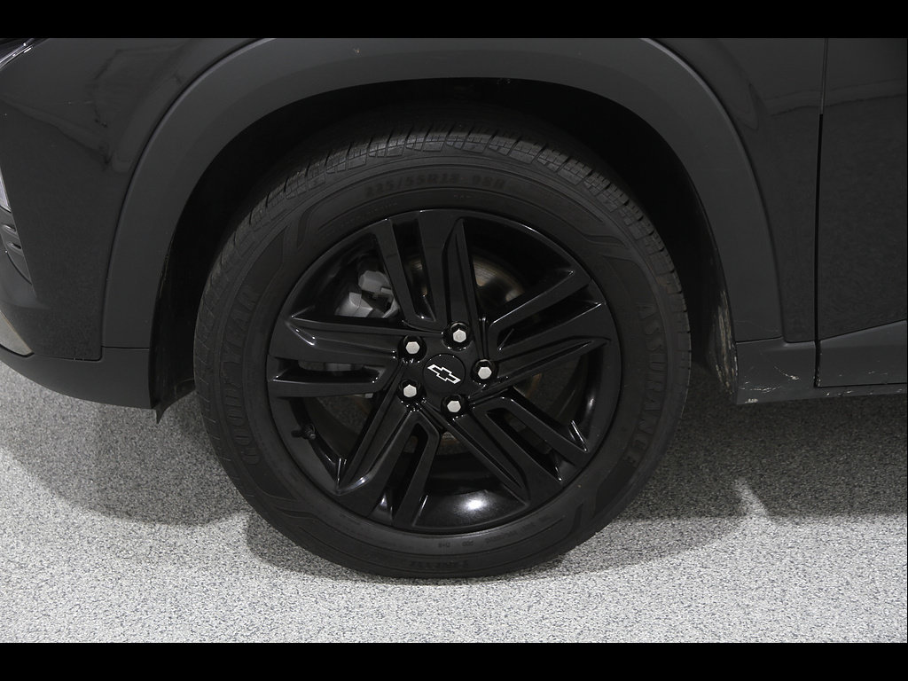 Certified 2024 Chevrolet Trax ACTIV FWD image 21
