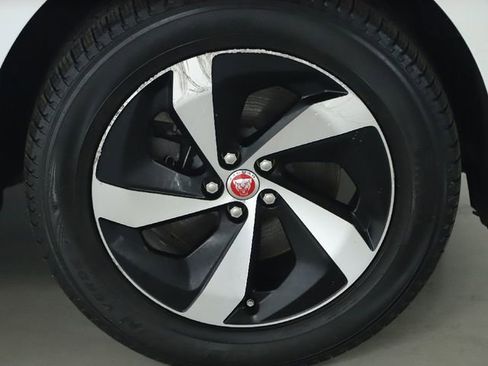 Used 2021 Jaguar F-PACE S image 47