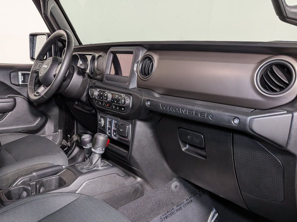 Used 2021 Jeep Wrangler Sport AWD/4WD image 25