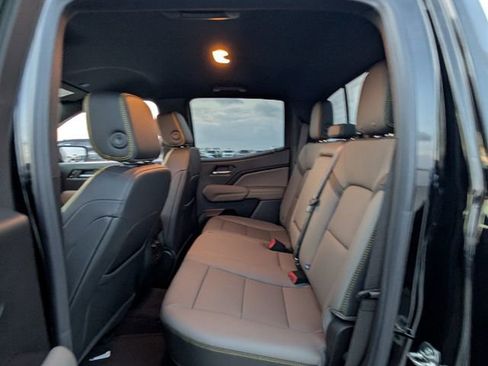 New 2026 Chevrolet Colorado ZR2 AWD/4WD image 8