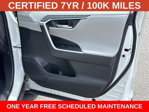 Used 2021 Toyota RAV4 Limited AWD/4WD image 8