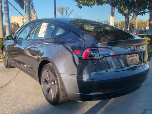 Used 2022 Tesla Model 3 Long Range image 8