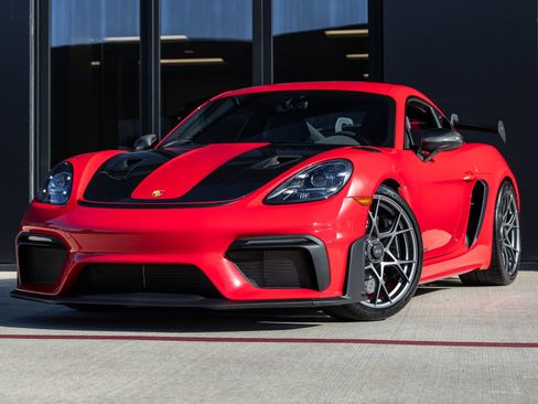 Certified 2025 Porsche 718 Cayman GT4 RS image 1