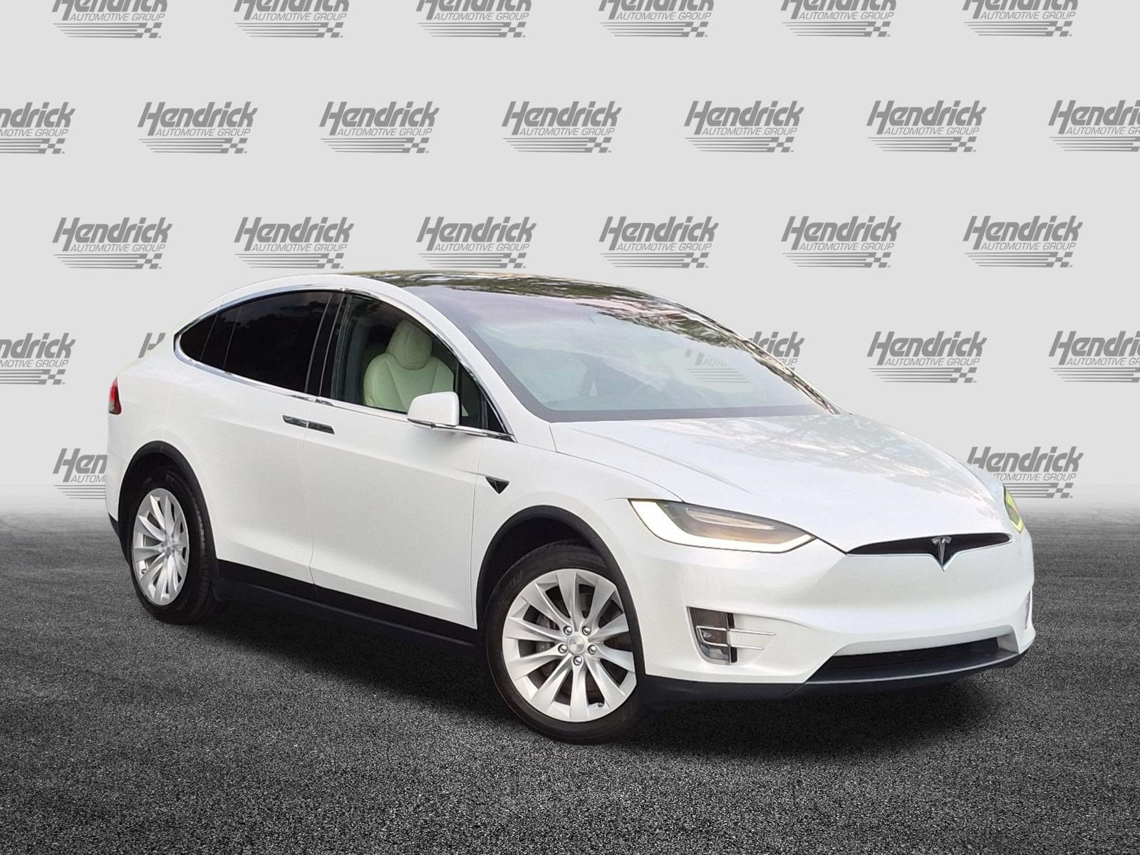 Used 2020 Tesla Model X Long Range AWD/4WD image 3