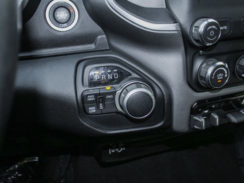 Used 2024 RAM 2500 Big Horn image 25