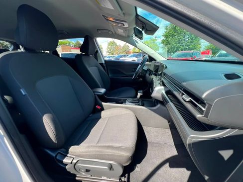Used 2025 Hyundai Kona SEL AWD/4WD image 22