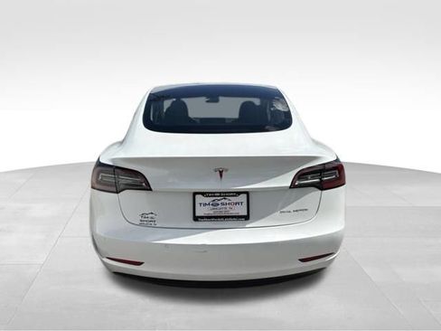 Used 2022 Tesla Model 3 Long Range AWD/4WD image 10