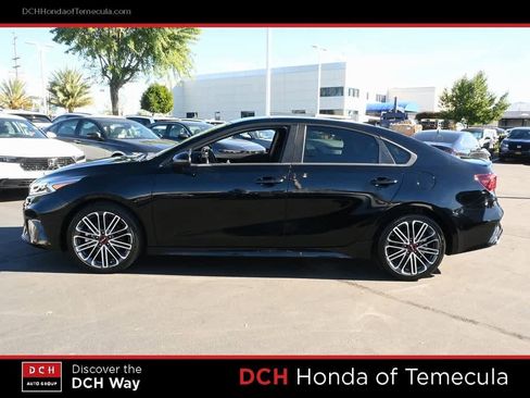 Used 2023 Kia Forte GT w/ GT2 Package image 4