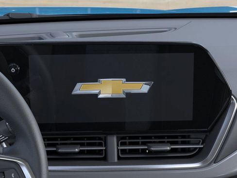 New 2026 Chevrolet Trax LT w/ Driver Confidence Package image 20