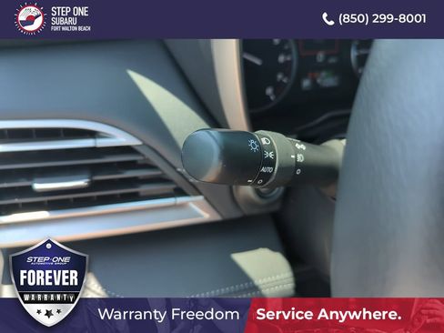 Used 2025 Subaru Outback Limited AWD/4WD image 21