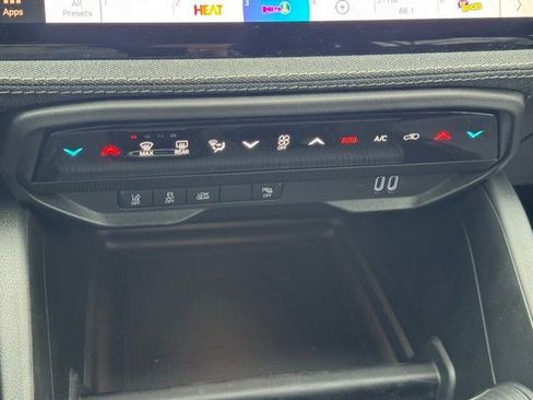 New 2026 Jeep Cherokee Laredo AWD/4WD image 21