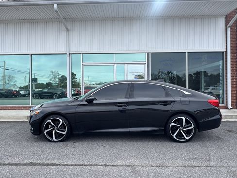 Used 2020 Honda Accord Sport image 1