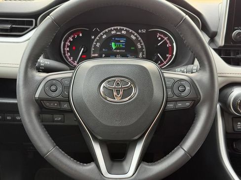 Certified 2025 Toyota RAV4 XLE w/ Convenience Package AWD/4WD image 26