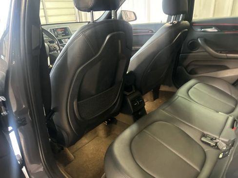 Used 2017 BMW X1 xDrive28i image 19