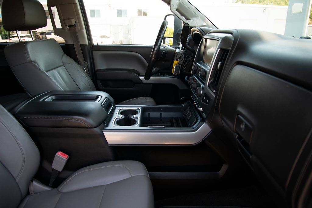Used 2015 Chevrolet Silverado 2500 LTZ w/ Duramax Plus Package AWD/4WD image 19