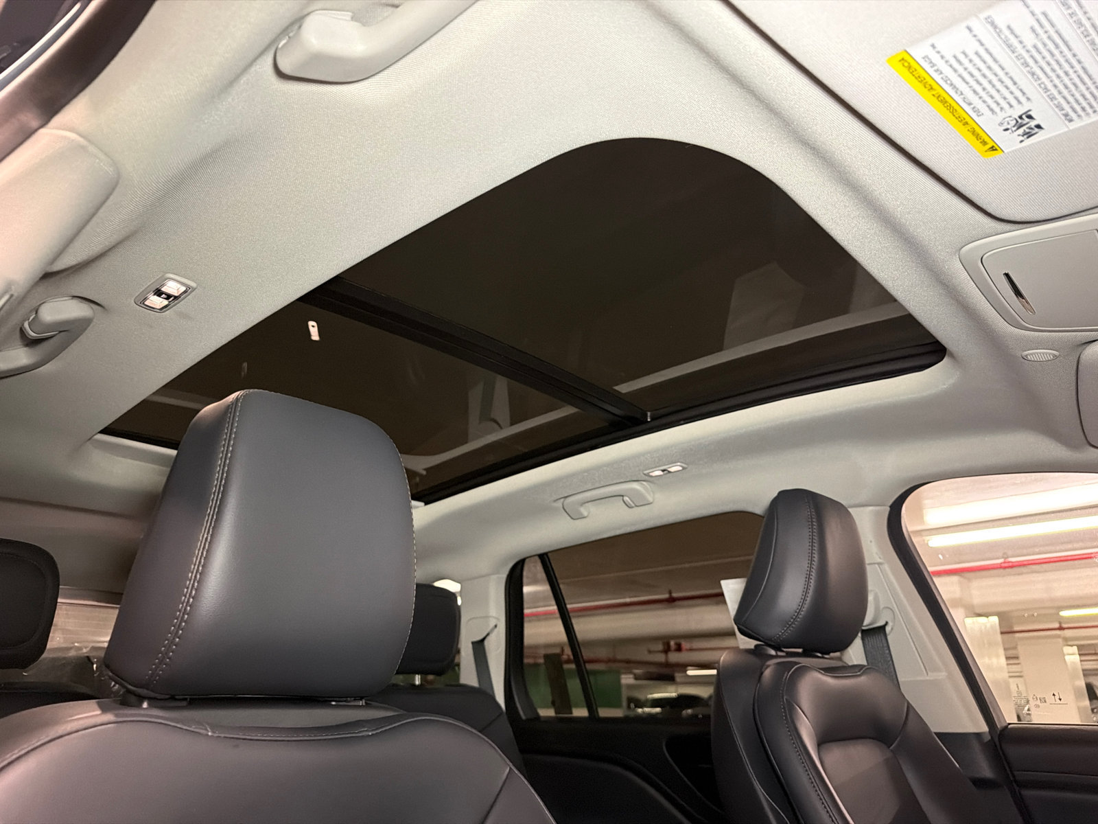 New 2027 Lincoln Aviator AWD image 13